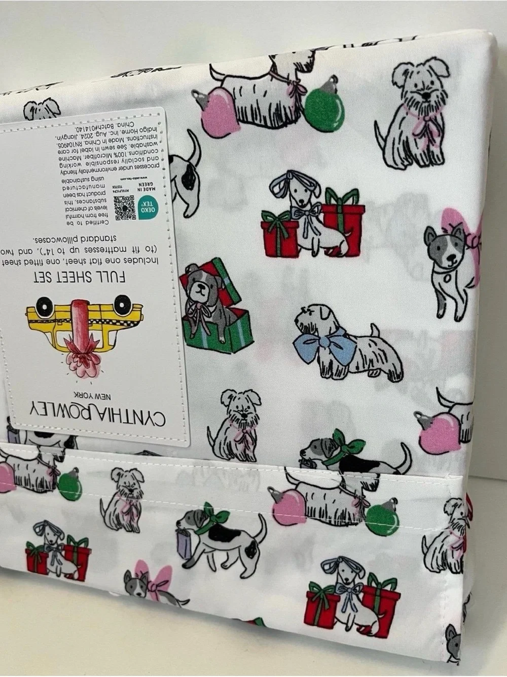 Cynthia Rowley Puppy Cheer Full Size Sheet Set Presents Bows Ornaments Gifts